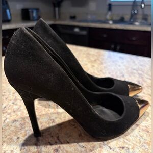 Mixx Shuz Black Heels with Gold Tips